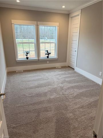 1824 N Oak Ridge Church Road, Yadkinville, NC 27011