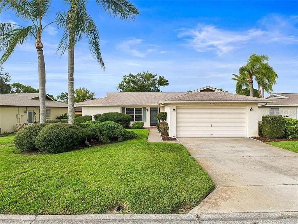 8210 LORA DEL RIO DRIVE, Port Richey, FL 34668
