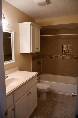 1408 Lemon Tree Lane, College Station, TX 77840