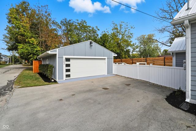 302 Penn Street, Westfield, IN 46074