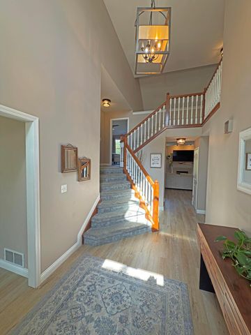 7566 Fairfield Lakes Drive, Powell, OH 43065