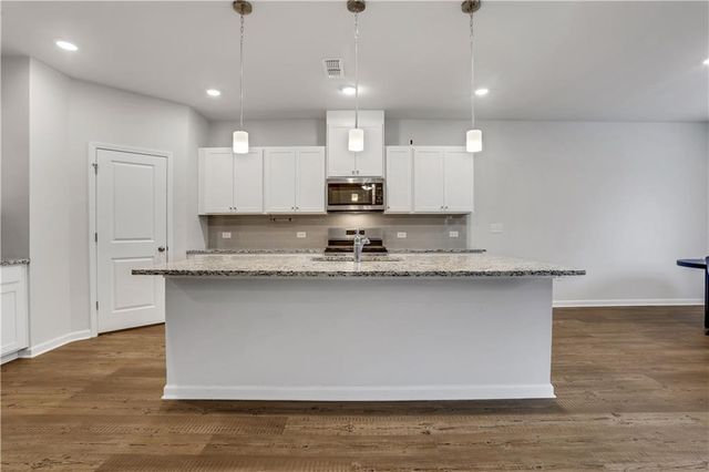 14 Green Love Lane, Grayson, GA 30017