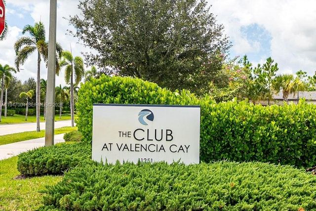 11917 SW Jasper Lake Way, Port St. Lucie, FL 34987