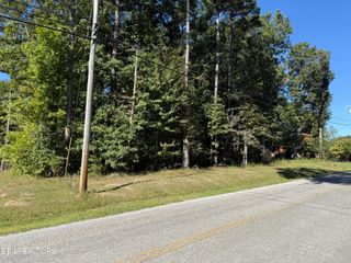 9104 Cherokee Trail Tr, Crossville, TN 38572