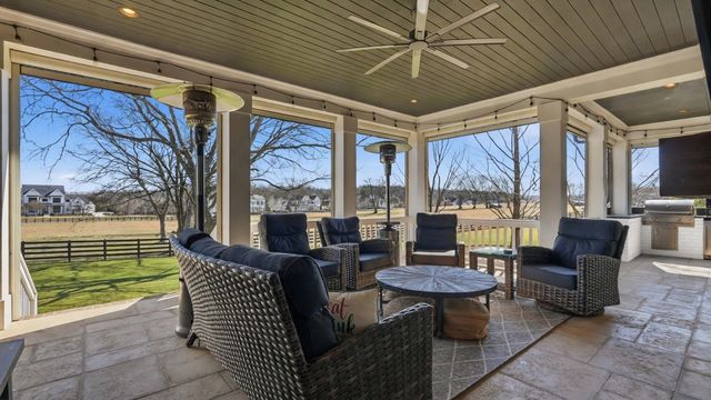 5182 Wildings Blvd, College Grove, TN 37046