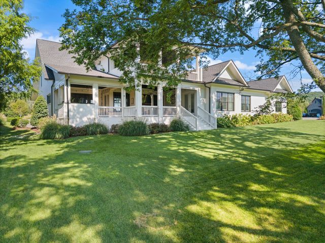 5182 Wildings Blvd, College Grove, TN 37046