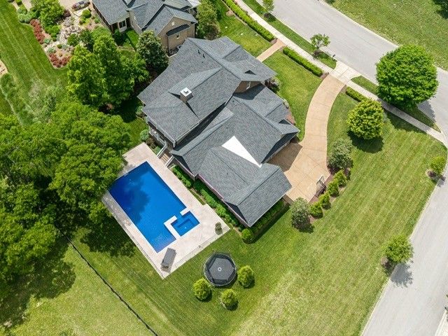 5182 Wildings Blvd, College Grove, TN 37046