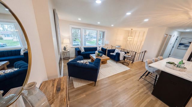 3211 Birchwood Drive, Hazel Crest, IL 60429