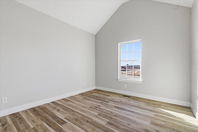 1370 N Collins Drive, Republic, MO 65738