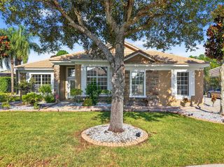 2017 STEFANO COURT, Mount Dora, FL 32757