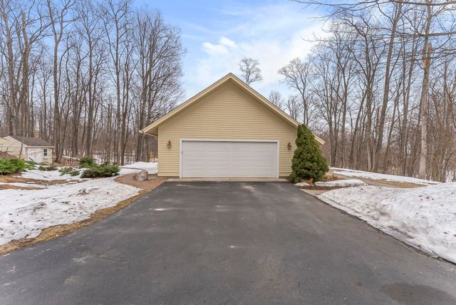 9871 E Woodcrest Court, Bingham Twp, MI 49682