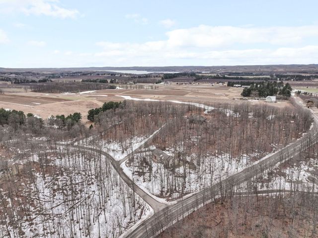 9871 E Woodcrest Court, Bingham Twp, MI 49682