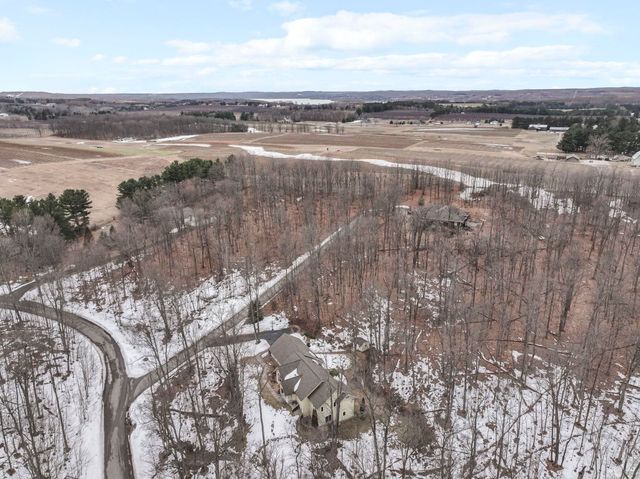 9871 E Woodcrest Court, Bingham Twp, MI 49682