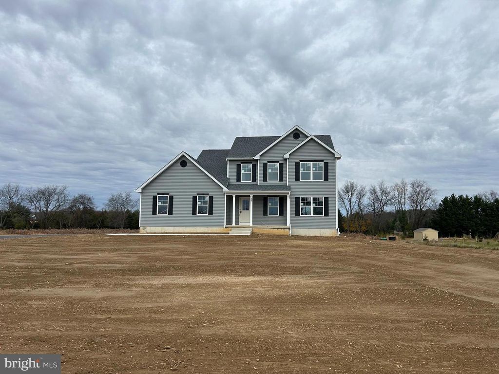 16 FIELD STONE CT, Bridgeton, NJ 08302