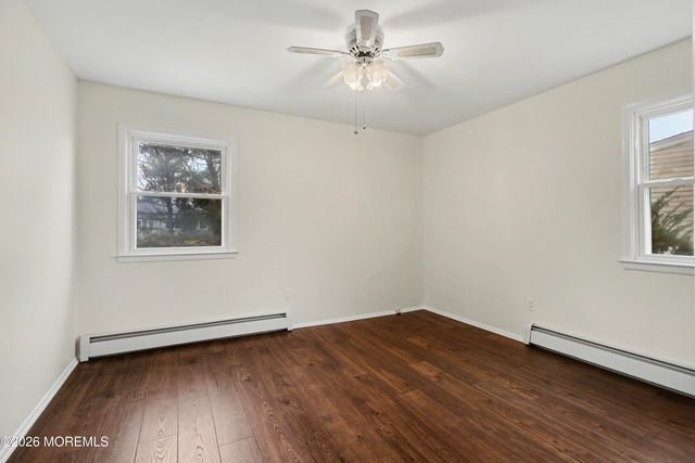 63 Brakenbury Drive, Toms River, NJ 08757