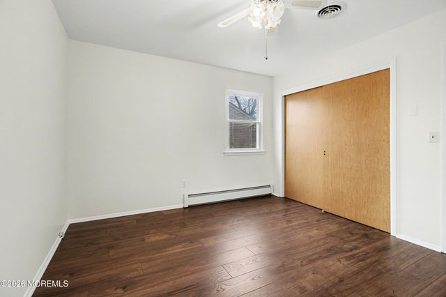 63 Brakenbury Drive, Toms River, NJ 08757