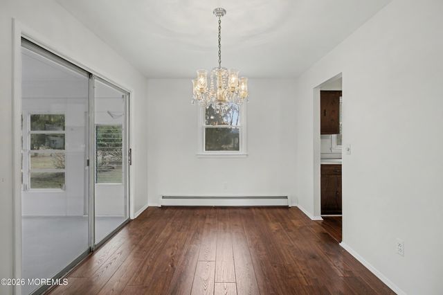 63 Brakenbury Drive, Toms River, NJ 08757