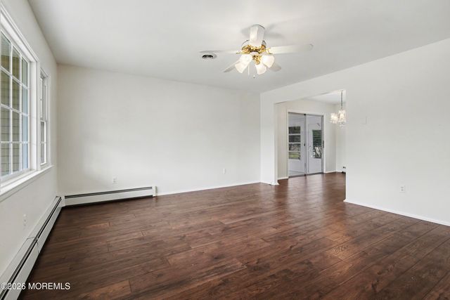 63 Brakenbury Drive, Toms River, NJ 08757