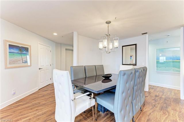 14813 Laguna DR 401, Fort Myers, FL 33908