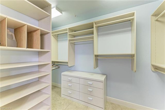 14813 Laguna DR 401, Fort Myers, FL 33908