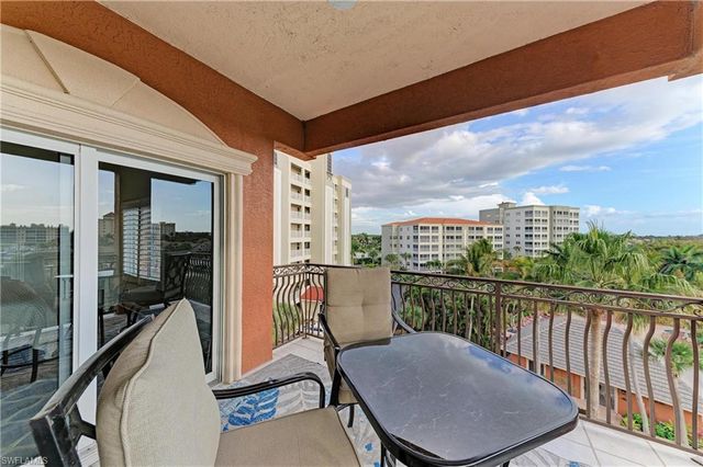 14813 Laguna DR 401, Fort Myers, FL 33908