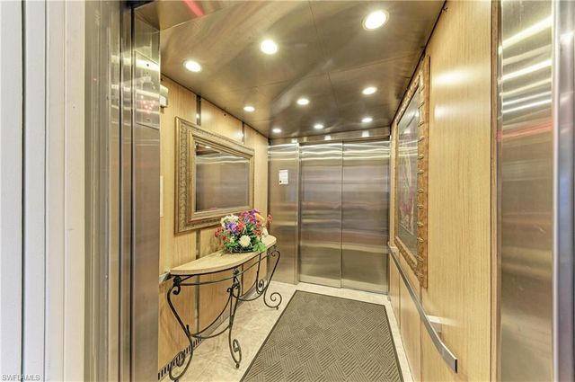 14813 Laguna DR 401, Fort Myers, FL 33908