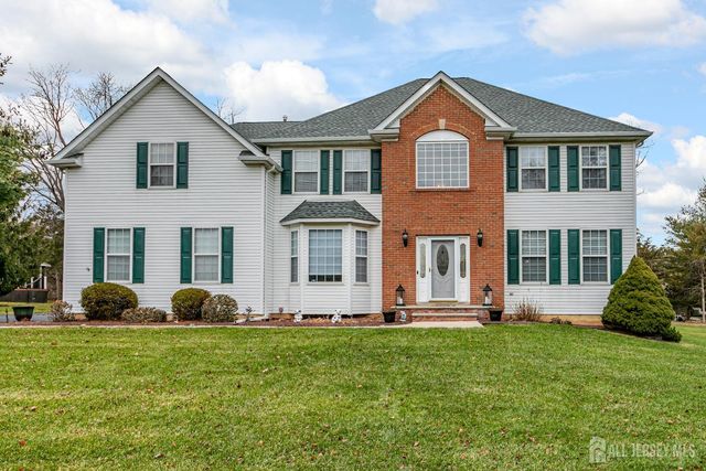 4 Gramercy Road, South Brunswick, NJ 08852