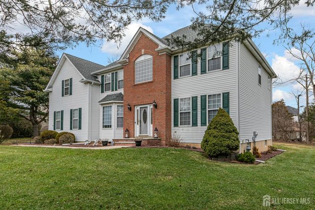 4 Gramercy Road, South Brunswick, NJ 08852