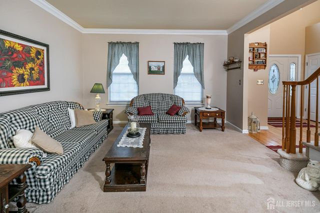 4 Gramercy Road, South Brunswick, NJ 08852