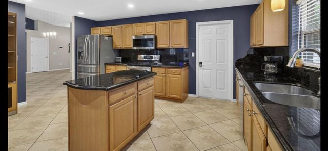 1618 SW Nervia Avenue, Port St. Lucie, FL 34953