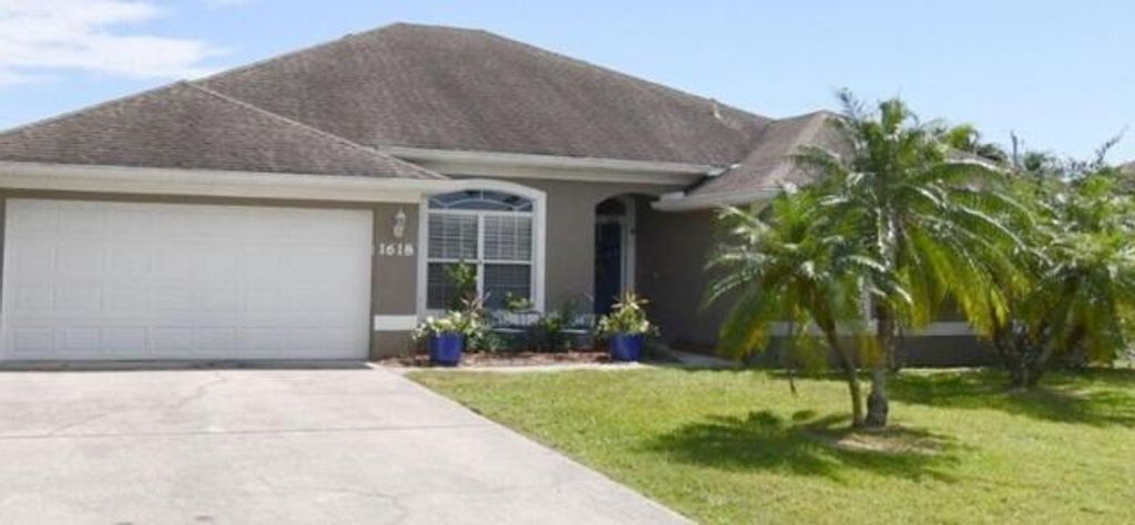 1618 SW Nervia Avenue, Port St. Lucie, FL 34953
