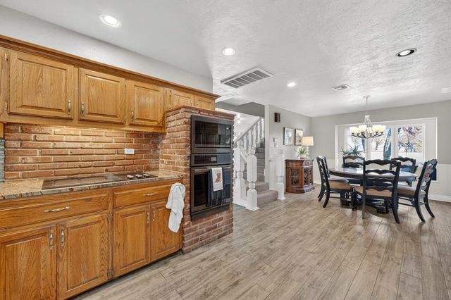 11300 Greenwood Drive, Piedmont, OK 73078