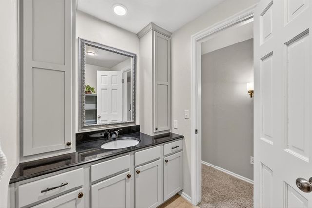 11300 Greenwood Drive, Piedmont, OK 73078