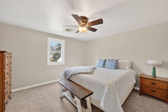 11300 Greenwood Drive, Piedmont, OK 73078