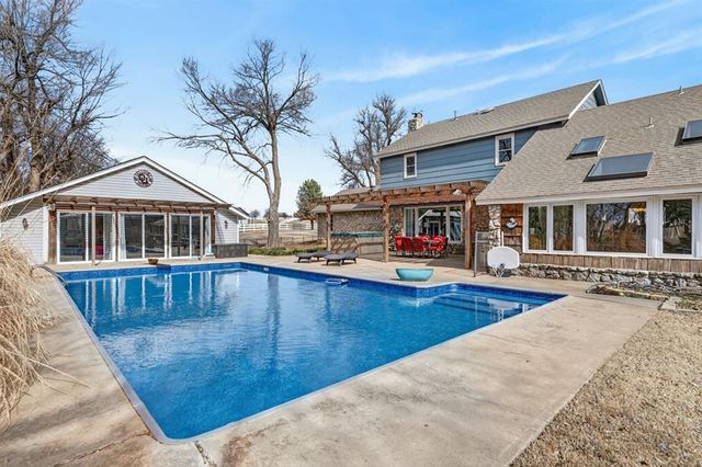 11300 Greenwood Drive, Piedmont, OK 73078