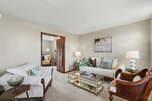 1543 Woodbridge Court, Forest Park, OH 45240