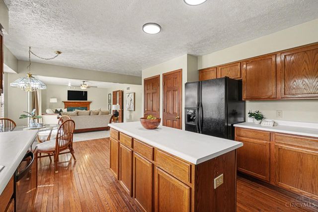 1543 Woodbridge Court, Forest Park, OH 45240