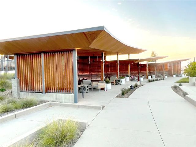 27620 Symphony Place, Valencia, CA 91381