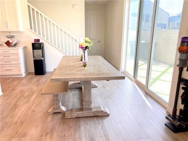 27620 Symphony Place, Valencia, CA 91381