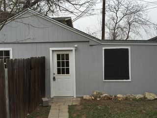 1036 E 43rd ST B, Austin, TX 78751