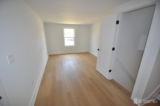 105 Coolidge Avenue, Carteret, NJ 07008