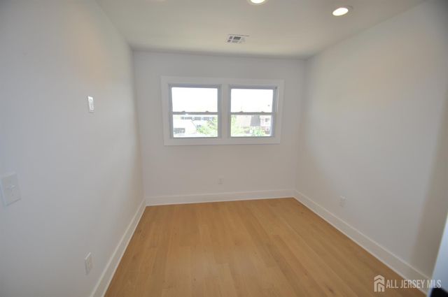 105 Coolidge Avenue, Carteret, NJ 07008