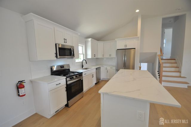 105 Coolidge Avenue, Carteret, NJ 07008