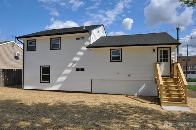 105 Coolidge Avenue, Carteret, NJ 07008