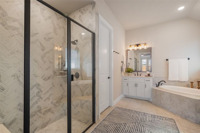 9429 Surveyor Road, Oak Point, TX 75068