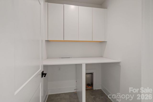 1006 Westbrook Drive B, Charlotte, NC 28202