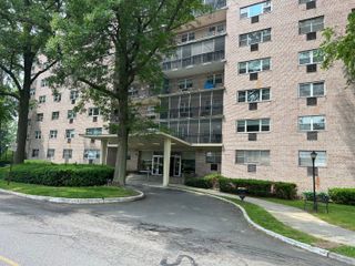 25 Cartright Street 1E, Bridgeport, CT 06604
