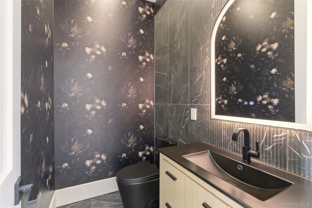 130 Albany Avenue, Westbury, NY 11590