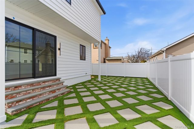 130 Albany Avenue, Westbury, NY 11590