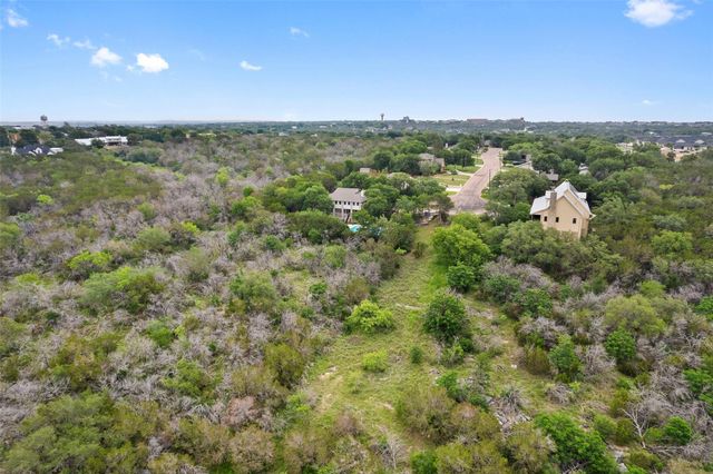 1011 Ridge Point DR, Marble Falls, TX 78654